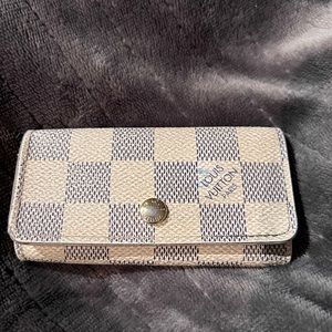 Louis Vuitton Damier Azur Multicles 4 Ring Key Case CT1134
